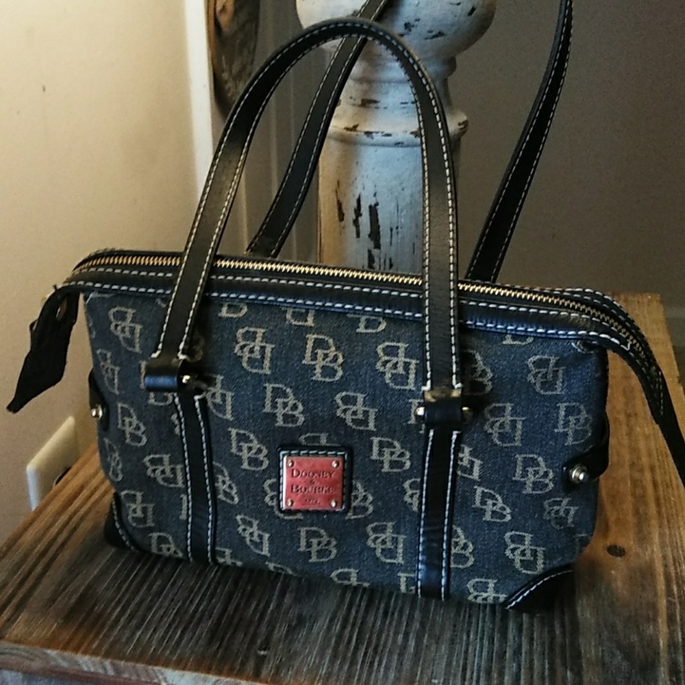 Dooney and Bourke Handbag